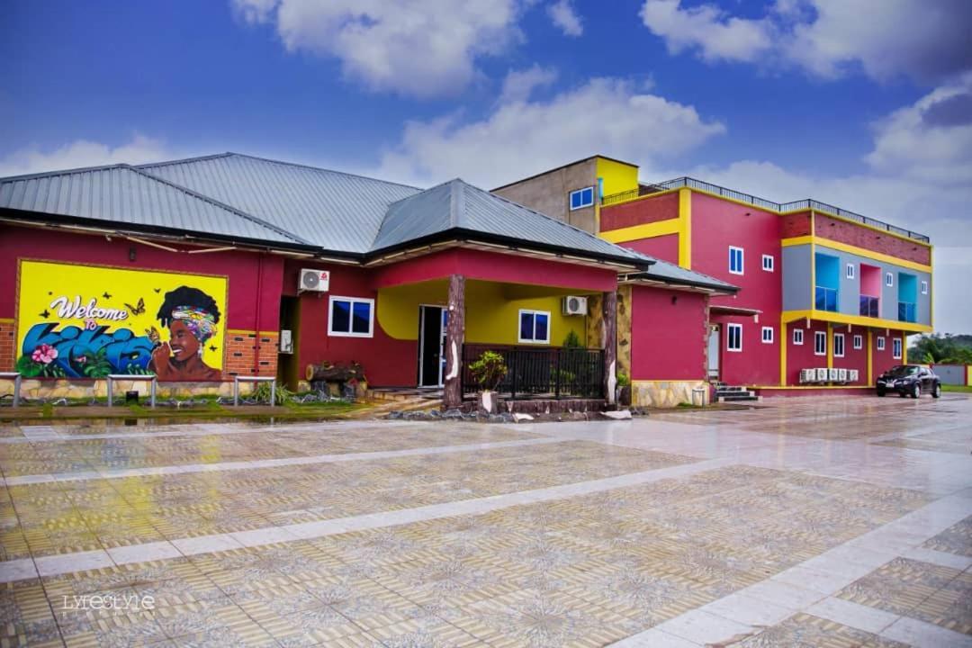 Kikis Court Resort Hohoe Exterior photo