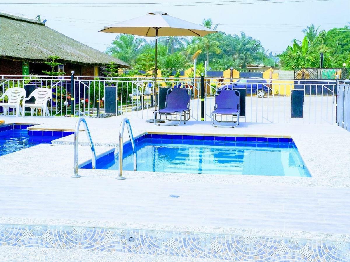 Kikis Court Resort Hohoe Exterior photo